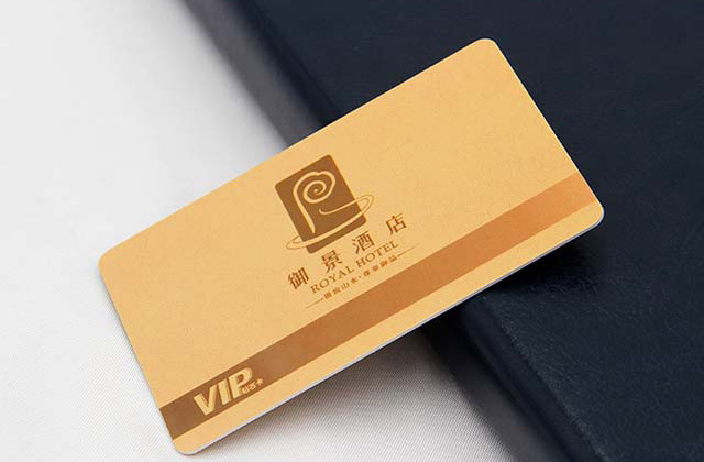 日化、服裝會(huì)員卡設(shè)計(jì)內(nèi)容怎么寫