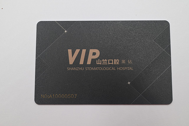 會員PVC卡制作比紙品印刷更復雜，工序更多